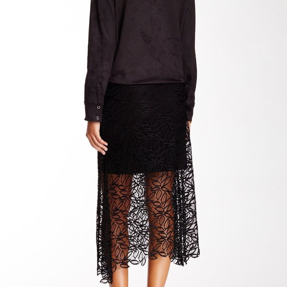 Liberty garden lace overlay skirt - Picture 2 of 10